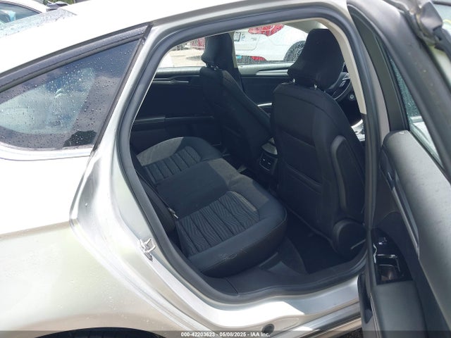 3FA6P0H73GR402277 Ford FUSION SE