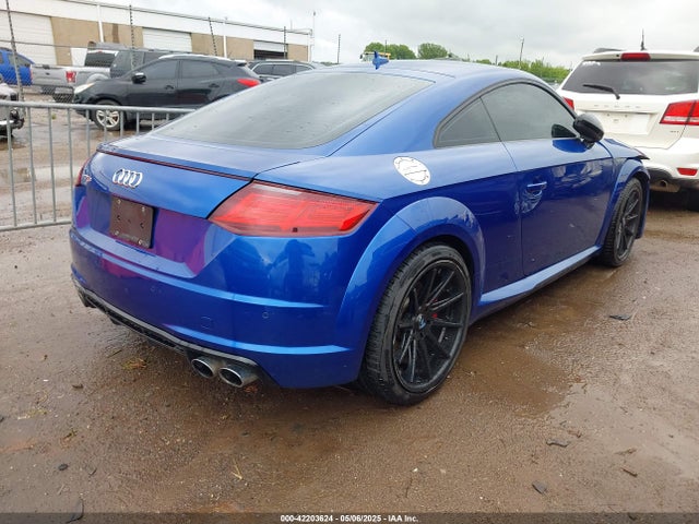 2017 AUDI TTS TRUC1AFV7H1011317 Photo 3
