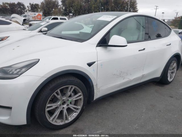 5YJYGDEE1MF140334 Tesla Model Y Long Range Dual Motor All-wheel Drive