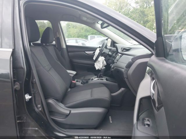 KNMAT2MV3HP546047 Nissan Rogue
