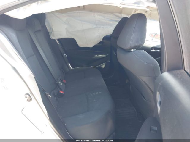 5YFEPMAE3MP219632 Toyota COROLLA LE