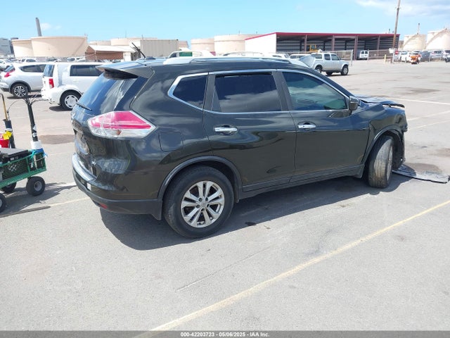 5N1AT2MT9GC789913 Nissan 2016