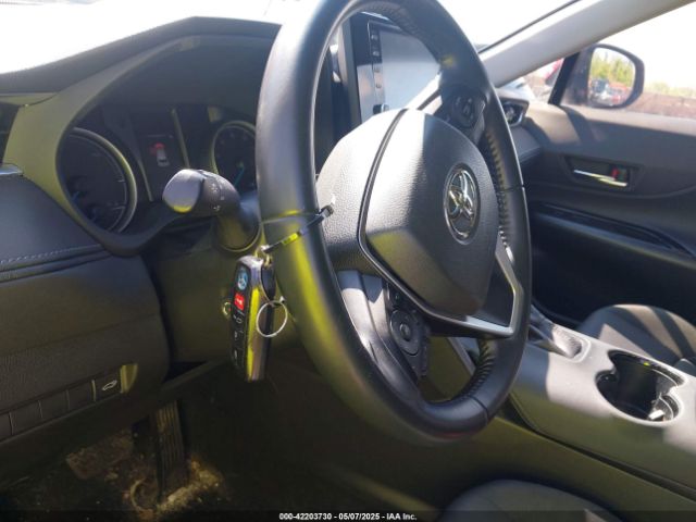 JTEAAAAH1MJ041499 Toyota VENZA LE