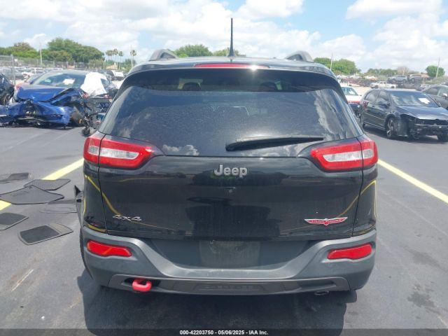 1C4PJMBS4EW310514 Jeep Cherokee Trailhawk