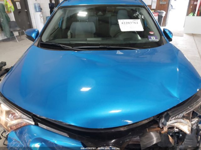 JTMRJREV7HD082665 Toyota Rav4 Hybrid Xle