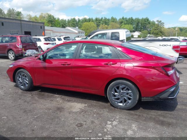 KMHLM4DG7RU702270 Hyundai ELANTRA SEL