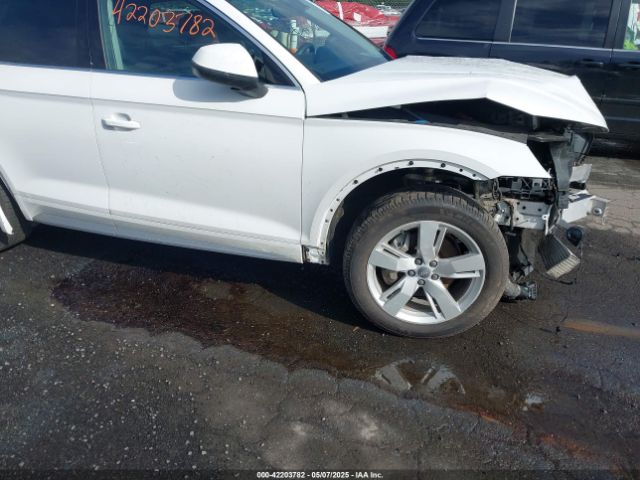WA1BNAFY2K2128903 Audi Q5 45 Premium