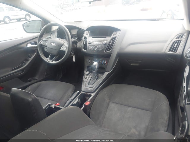 Ford FOCUS SE 2015 1FADP3F25FL335856 Image 5