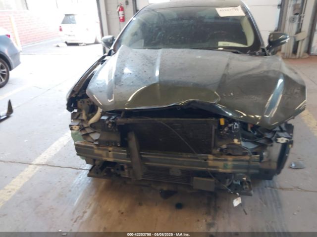 3FA6P0SU4GR195865 Ford Fusion Energi Titanium