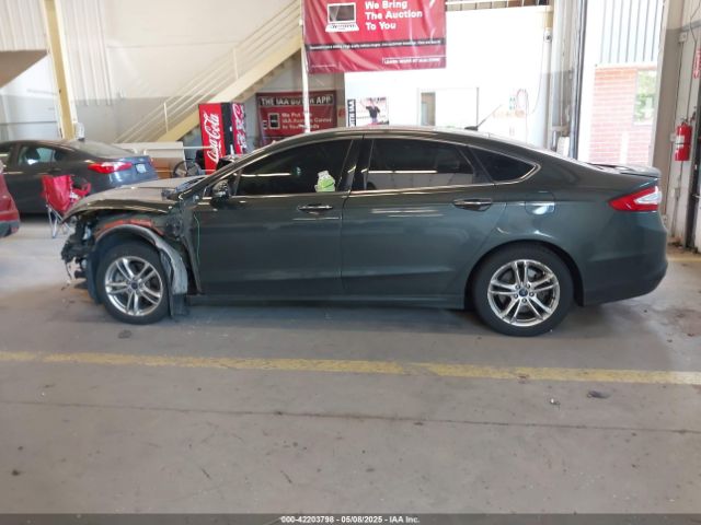 3FA6P0SU4GR195865 Ford Fusion Energi Titanium