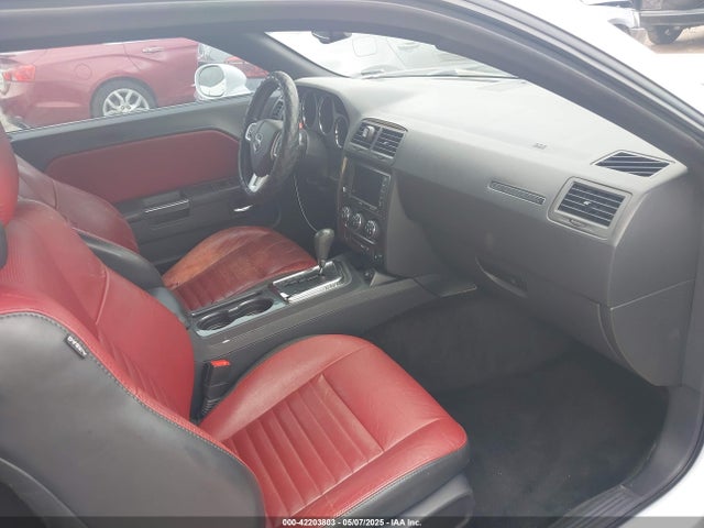 42203803 :رقم المزاد ، 2C3CDYAG5EH111954 vin ، 2014 Dodge Challenger Rallye Redline مزاد بيع