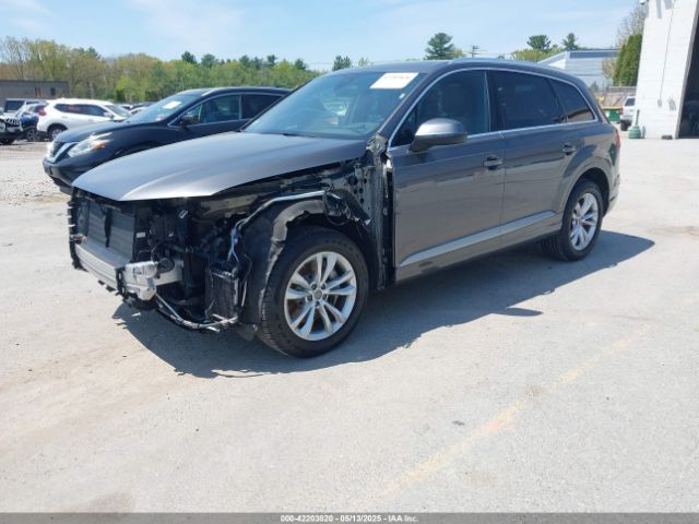 WA1LAAF70JD033878 Audi Q7 3.0t Premium