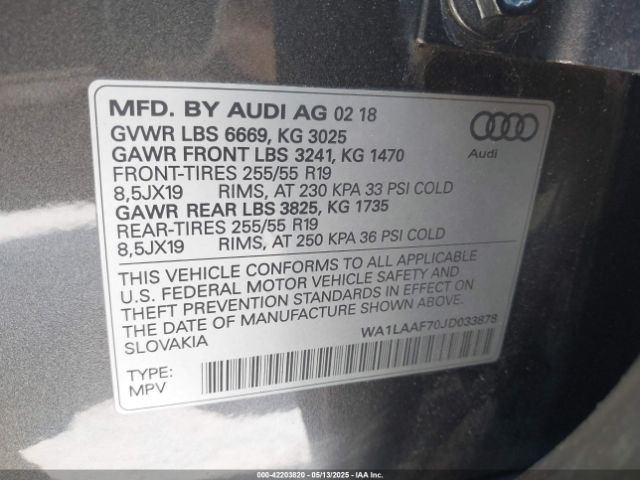 WA1LAAF70JD033878 Audi Q7 3.0t Premium