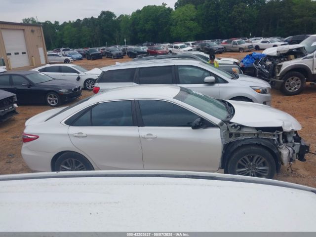 4T1BF1FK5HU304723 Toyota CAMRY SE