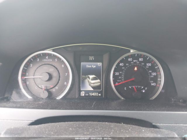 4T1BF1FK5HU304723 Toyota CAMRY SE