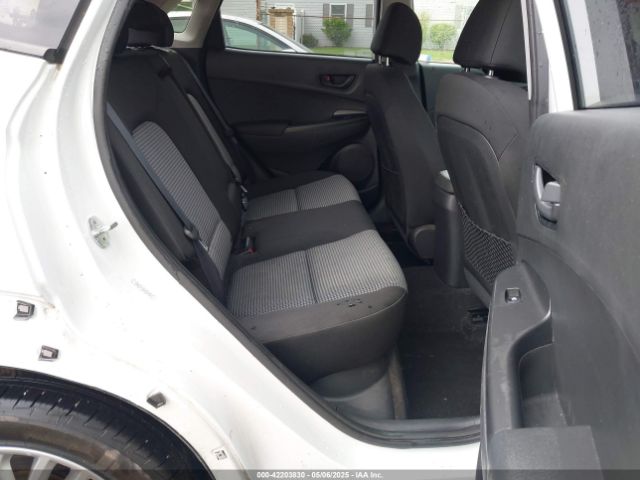KM8K22AA6MU600814 Hyundai Kona Sel