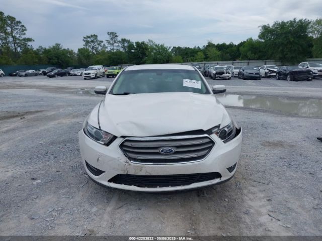 1FAHP2E84JG113165 Ford TAURUS SEL