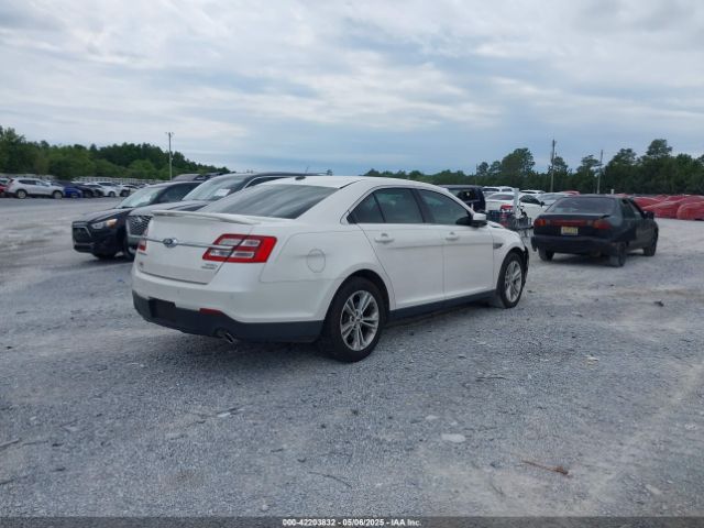 1FAHP2E84JG113165 Ford TAURUS SEL