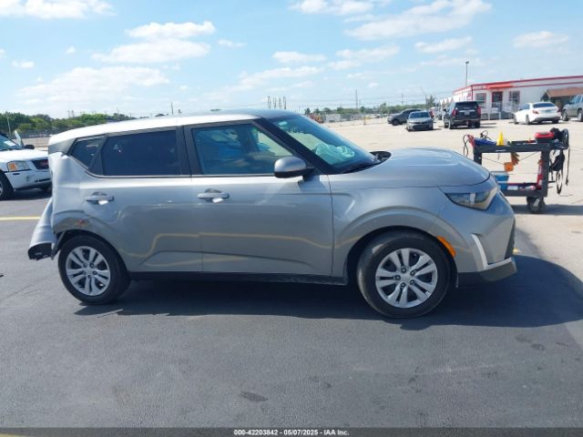 KNDJ23AU9P7874284 KIA SOUL LX