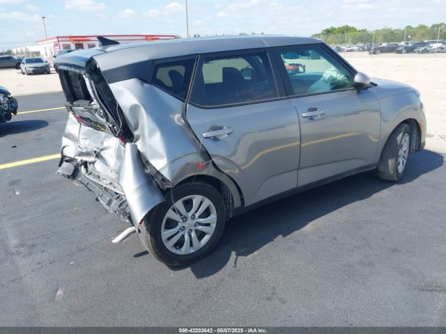 KNDJ23AU9P7874284 KIA SOUL LX