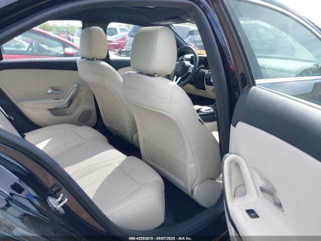 2021 MERCEDES-BENZ A 220 W1K3G4FB3MJ274131 Photo 7