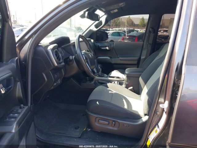 3TMBZ5DN8NM032815 Toyota Tacoma Trd Sport