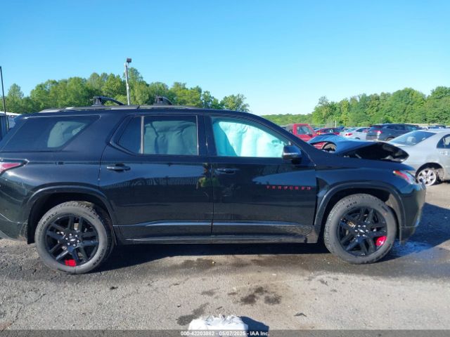 1GNEVJKW5JJ242526 Chevrolet Traverse Premier