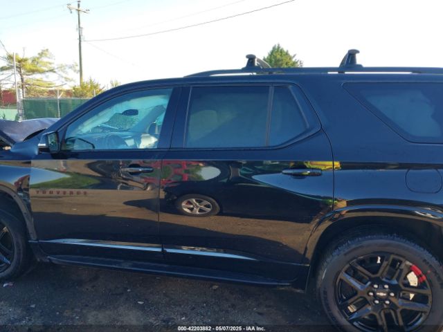 1GNEVJKW5JJ242526 Chevrolet Traverse Premier