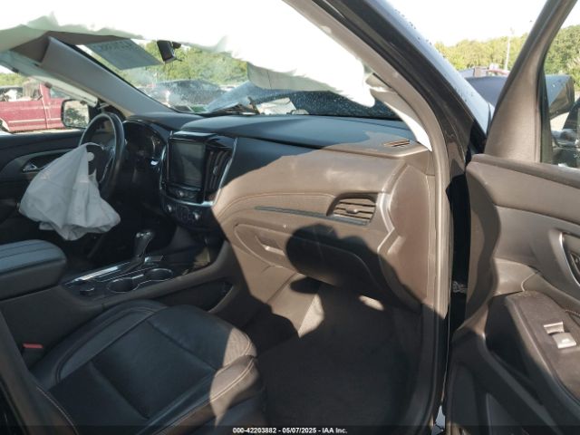 1GNEVJKW5JJ242526 Chevrolet Traverse Premier