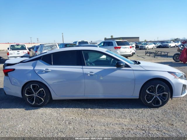 1N4BL4CV2RN432867 Nissan Altima Sr Fwd