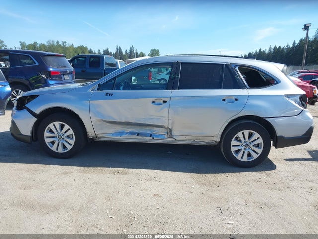 Subaru Outback 2.5i Premium 2018 4S4BSACC2J3305199 Image 15