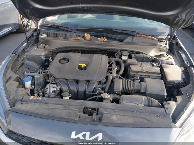 3KPF24AD8PE580547 KIA Forte Lxs