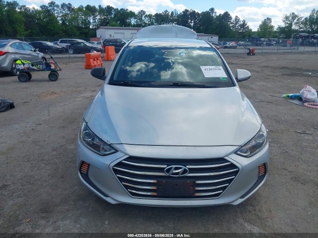 5NPD84LF3JH220660 Hyundai mpi nu