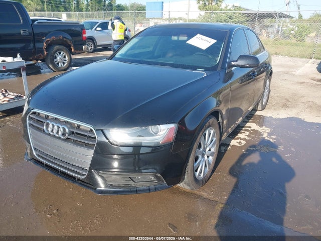 2013 AUDI A4 WAUAFAFL1DN024744 Photo 1