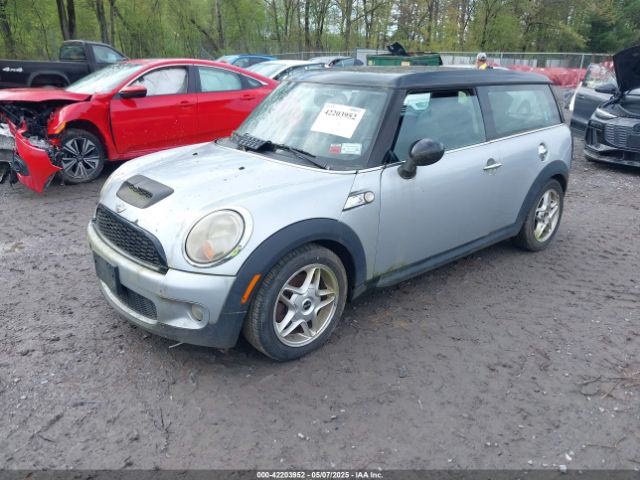 2009 MINI COOPER S CLUBMAN WMWMM33559TP93030 Photo 1