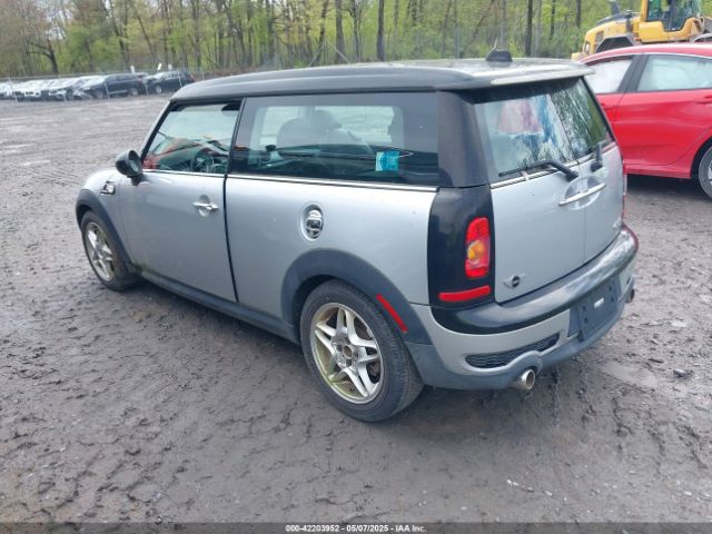 2009 MINI COOPER S CLUBMAN WMWMM33559TP93030 Photo 2