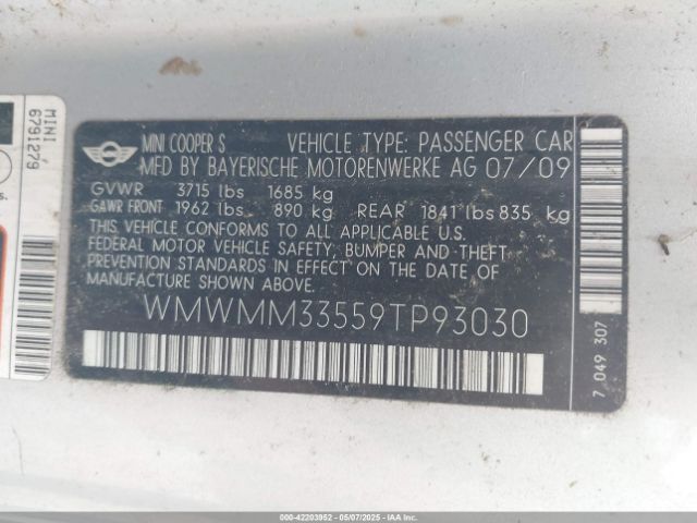 2009 MINI COOPER S CLUBMAN WMWMM33559TP93030 Photo 8