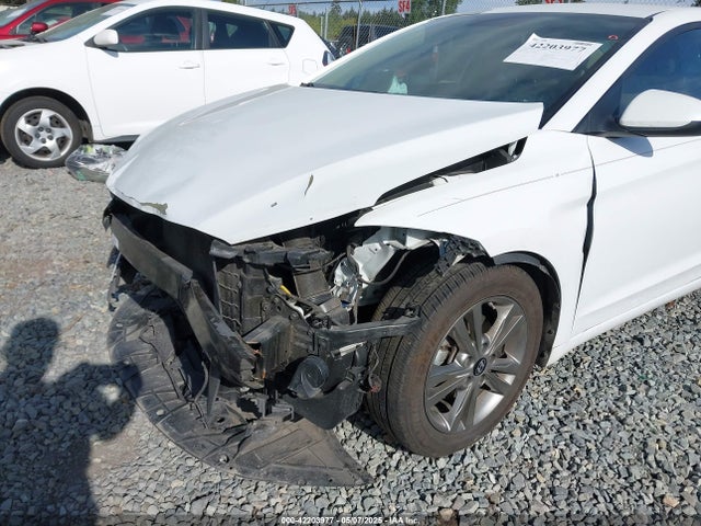 5NPD84LF1JH325441 Hyundai mpi nu