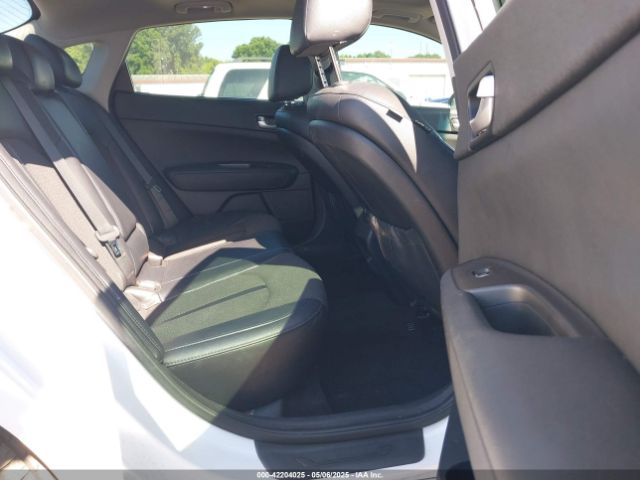 5XXGT4L30JG234223 KIA Optima S