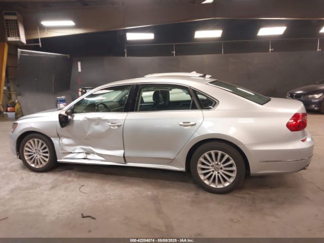 1VWBT7A30GC020823 Volkswagen Passat 1.8t Se