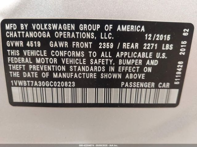 1VWBT7A30GC020823 Volkswagen Passat 1.8t Se