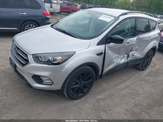 2019 FORD ESCAPE 1FMCU0GD1KUB64049 Photo 1