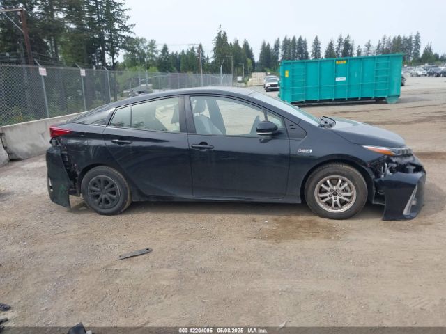 JTDKAMFP0M3179016 Toyota Prius Prime Limited