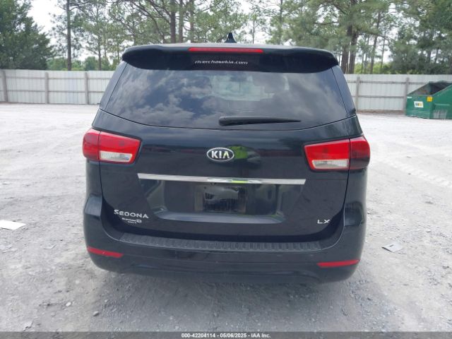 KNDMB5C14H6228203 KIA SEDONA LX