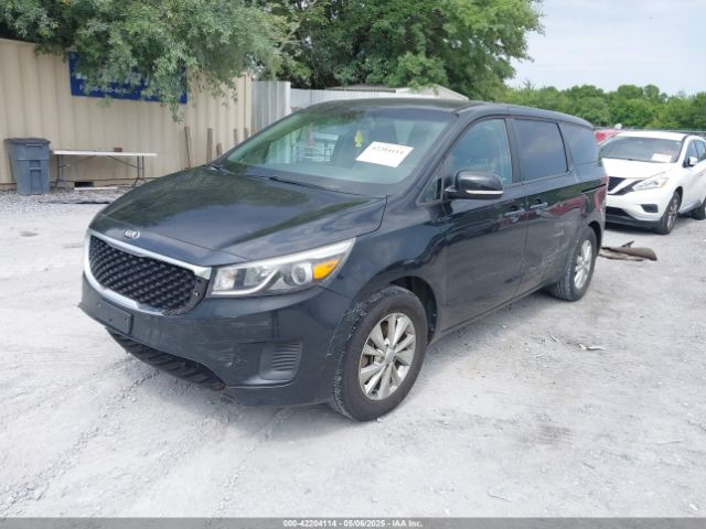 KNDMB5C14H6228203 KIA SEDONA LX