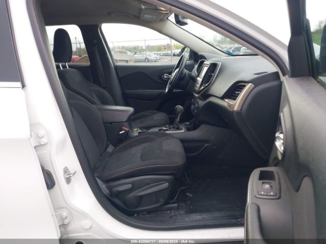 1C4PJMCB0FW744235 Jeep Cherokee Latitude