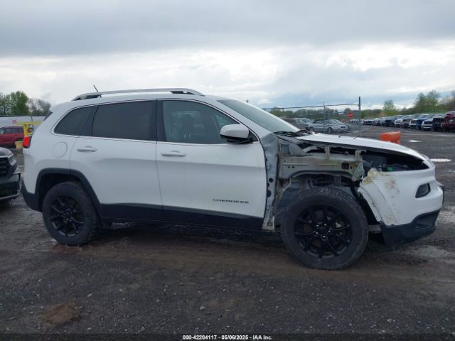 1C4PJMCB0FW744235 Jeep Cherokee Latitude
