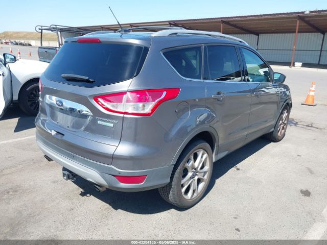 1FMCU0J95EUC22897 Ford Escape Titanium