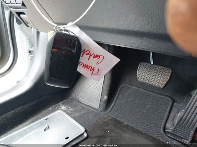 2024 TOYOTA PRIUS JTDACAAU6R3042736 Photo 10