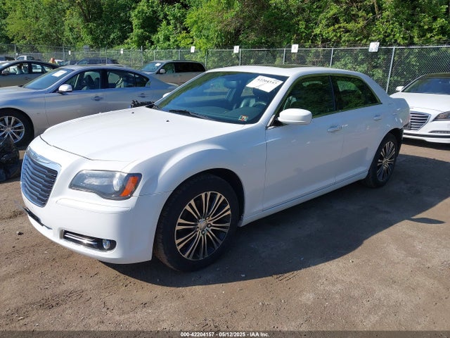Chrysler 300 300s 2014 2C3CCAGGXEH142263 Image 2